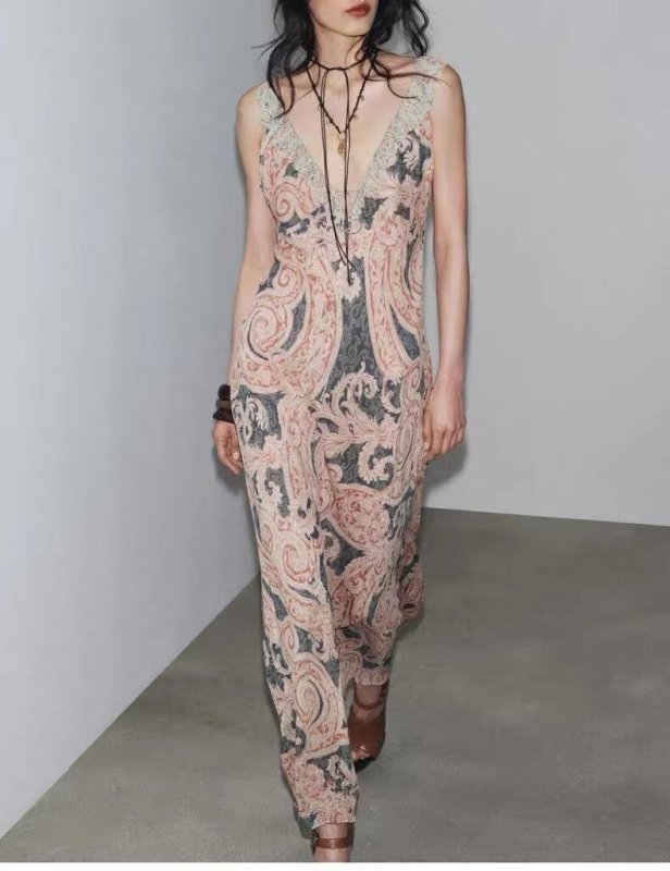 Boho Floral Maxi Dress - Elegant V - Neck Backless Vacation Dress with Paisley Print - Premium Dresses for sale