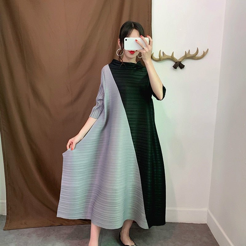 Blue One-neck Collar Seven-point Sleeve Contrast Pleats Loose Plus Woman Dress Casual Fashion Autumn New