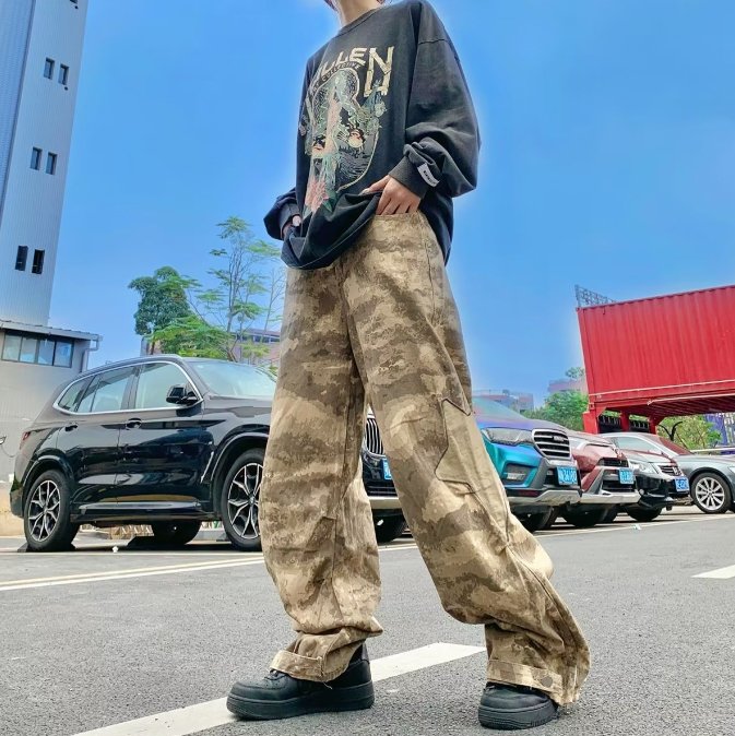 Retro star patch camouflage pants for men