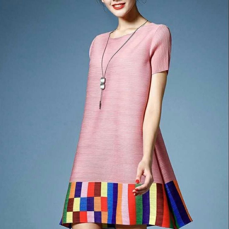 Summer Fashion Contrast Color Round Neck Pleated Slim Dress