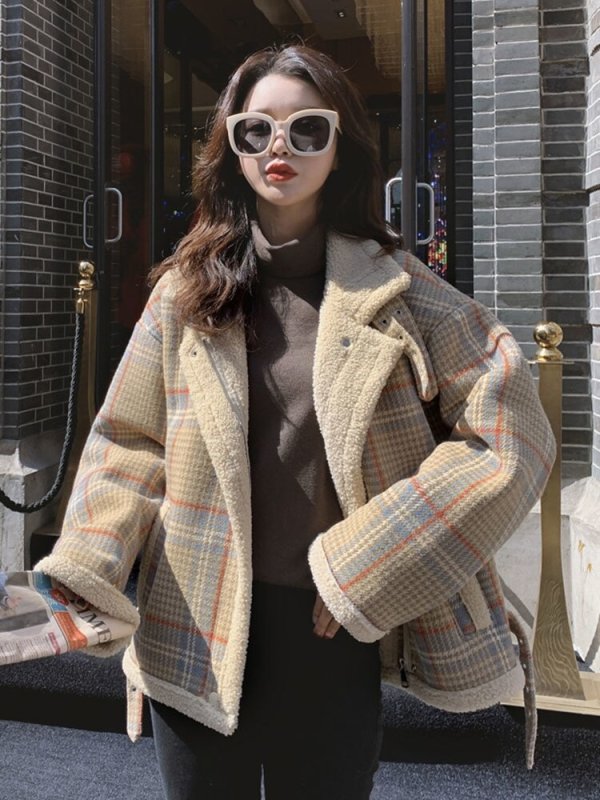 Women's Lambs Wool Short Coats Autumn Winter Wild New Korean Version Loose Plaid Notched Long Sleeve Casual Jacket